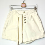 Off-white Belted Shorts / INSPIRATION STUDIO