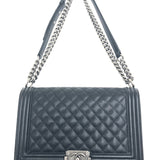 Black CHANEL BOY Medium Quilted Caviar Leather Flap Bag / CHANEL - Size 28cm