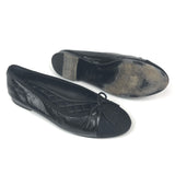 Black Crumpled Patent Leather Cap Toe Ballet Flats / CHANEL - Size 37C