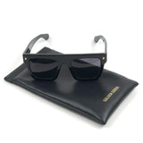 Black Frame and Gold Star Side Details Square Sunglasses / GOLDEN GOOSE