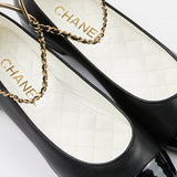 Black Leather Ballerinas with Chain Ankle Strap / CHANEL - Size 37