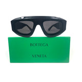 Black Pilot Mask Sunglasses / BOTTEGA VENETA