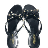 Black Rockstud Rubber Thong Flats / VALENTINO - Size 40