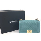 Blue CHANEL BOY Medium Caviar Leather Flap Bag / CHANEL - Size 25 cm