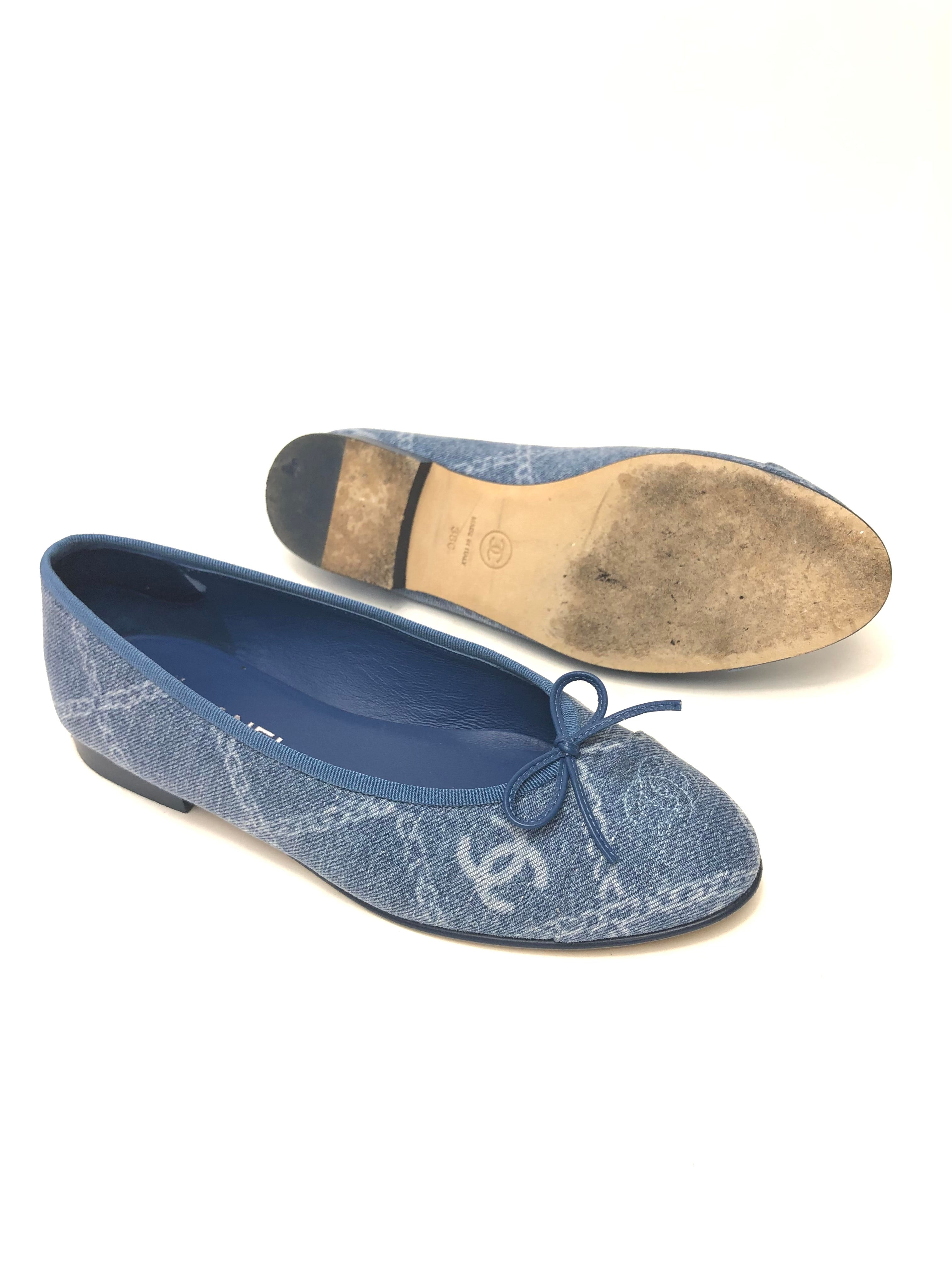 Blue Denim CC Bow-embellished Ballet Flats / CHANEL - Size 38C – La Suite