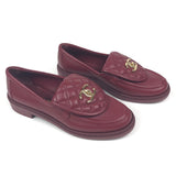 Burgundy Quilted Lambskin Leather CC Turnlock Loafers / CHANEL - Size 37C