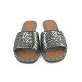 Grey Metallic Intrecciato Leather Flat Slide Sandals / BOTTEGA VENETA - Size 38