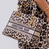 Beige Multicolor Mizza Embroidery Medium Lady D-Lite Bag / CHRISTIAN DIOR