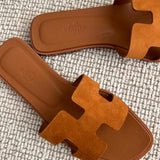 Natural Suede Goatskin ORAN Sandals / HERMES - Size 37