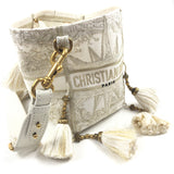 White Canvas D BUBBLE Embroidered Bucket Bag / CHRISTIAN DIOR