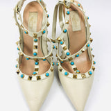 Winter White Pebbled Leather Turquoise Rockstuds 100 Pumps / VALENTINO - Size 38